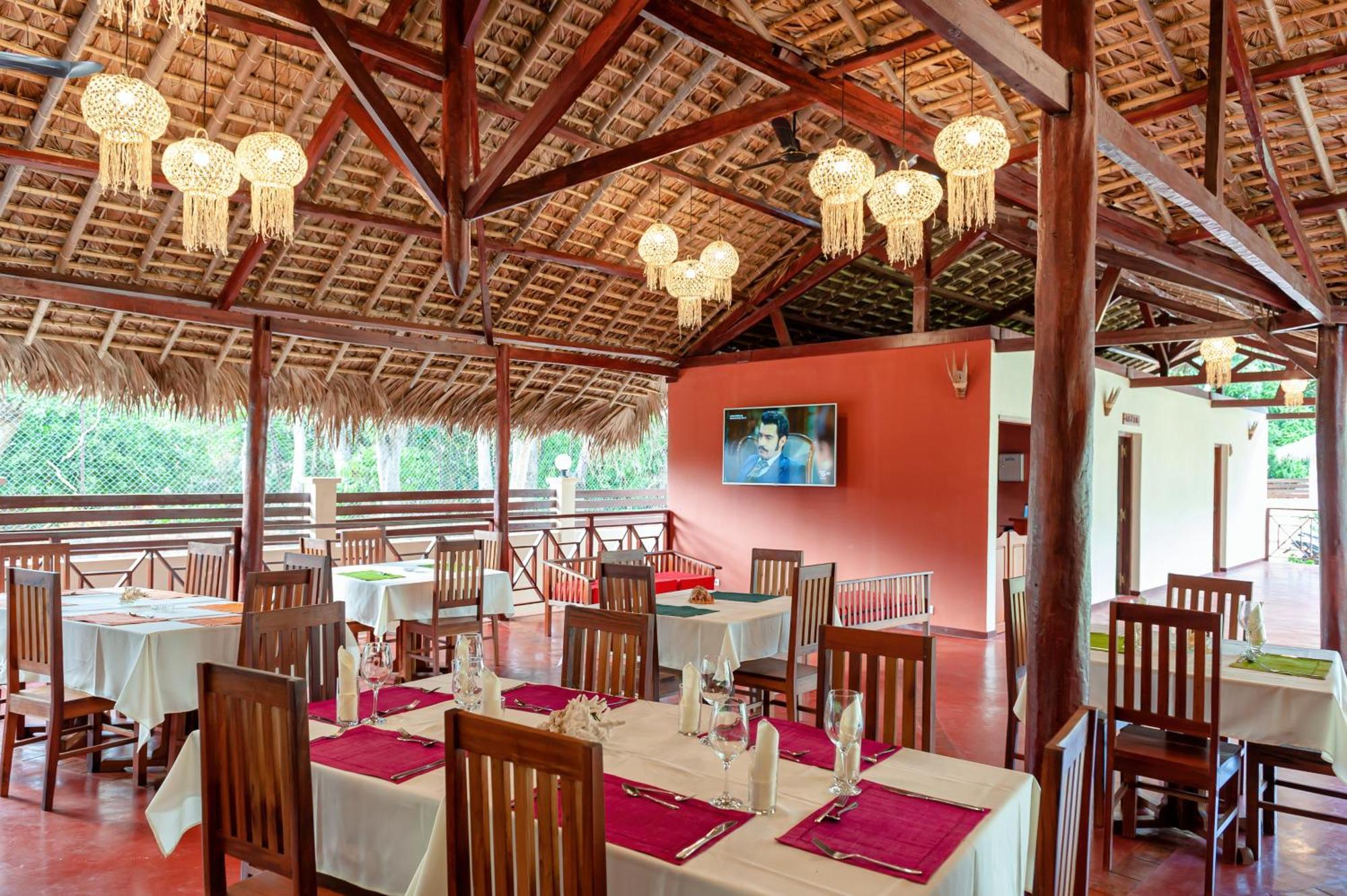 Blue Sky Resort Nosy-Be Екстериор снимка