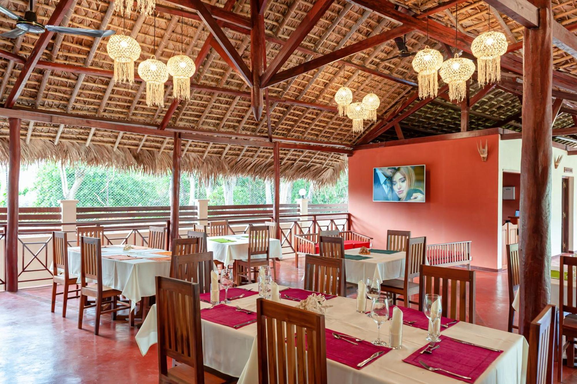 Blue Sky Resort Nosy-Be Екстериор снимка
